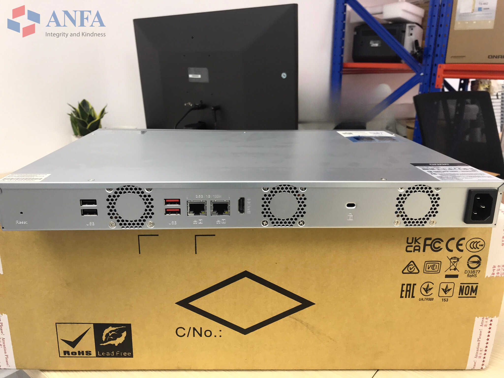 ĐÁNH GIÁ QNAP NAS TS-464eU-8G